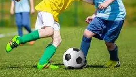 CBA精彩瞬间大盘点：竞技与欢乐并行