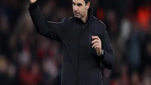 “连续两战告捷！NBL焦点战：布里斯班主场激战野猫，悬念迭起！🏀”